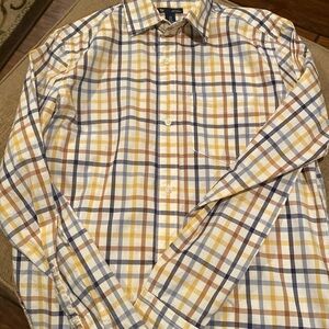 Gap Mens button plaid shirt